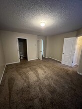 677 Outlook Way in Atlanta, GA - Building Photo - Building Photo