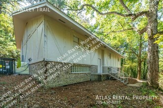 470 Valley Trail in Warrior, AL - Building Photo - Building Photo