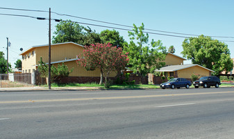 Twin Pines East Apartments