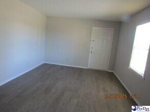 319 Revell Dr in Florence, SC - Building Photo - Building Photo