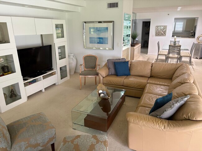 property at 15314 Strathearn Dr