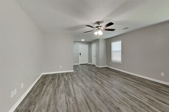 7814 Pasture Spring Ln in Cypress, TX - Building Photo - Building Photo