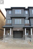 124 Compass Trail in Cambridge, ON - Building Photo