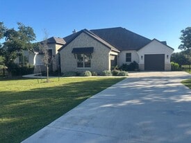 205 Spence Ln in Liberty Hill, TX - Building Photo