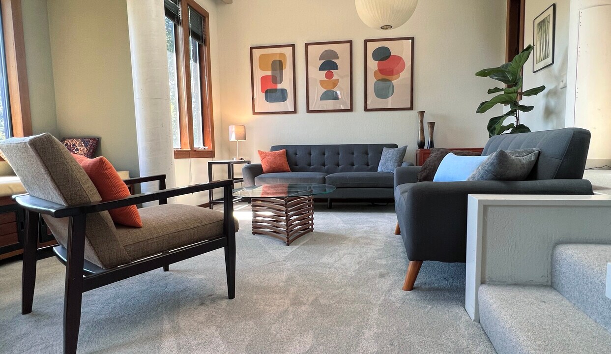 1120 Sterling Ave in Berkeley, CA - Building Photo