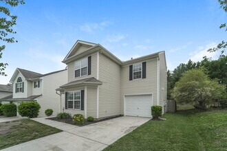 9139 Simonton Dr in Charlotte, NC - Foto de edificio - Building Photo