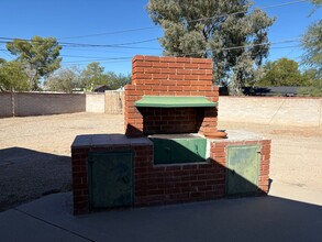 3221 E Linden St in Tucson, AZ - Building Photo - Building Photo