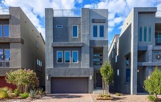 8044 Carpenter Creek Ave in Las Vegas, NV - Building Photo