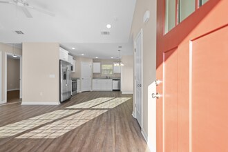 207 Pine Ridge Rd in Jesup, GA - Foto de edificio - Building Photo