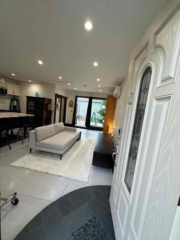 property at 7713 Owensmouth Ave