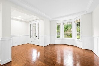 4810 70th Ave Ct W in University Place, WA - Building Photo - Building Photo