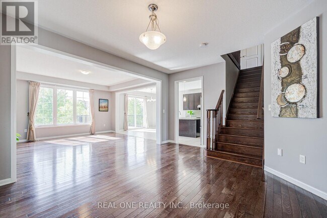 23 Cranston St in Hamilton, ON - Building Photo - Building Photo