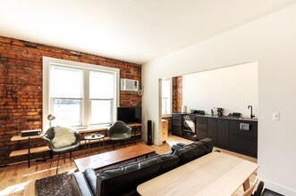The Charlotte Apartments in Detroit, MI - Building Photo - Building Photo