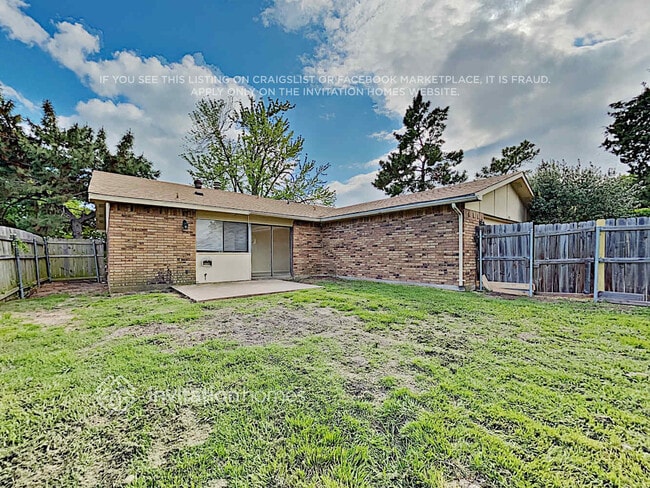9205 Fairmont Cir in Rowlett, TX - Building Photo - Building Photo