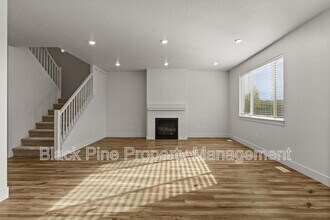 11130 Aspen Hl Dr in Caldwell, ID - Building Photo - Building Photo