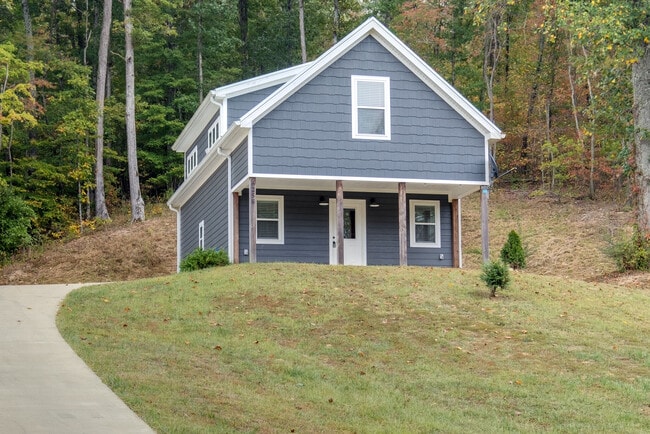 property at 6258 Campbellsville Pike