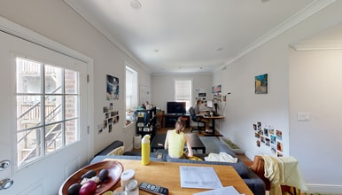 83 Lubec St, Unit 4 in Boston, MA - Foto de edificio - Building Photo