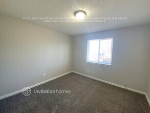16955 E Temple Pl, Unit 1 in Aurora, CO - Foto de edificio - Building Photo