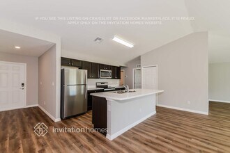 410 Kostner St in Port Charlotte, FL - Foto de edificio - Building Photo