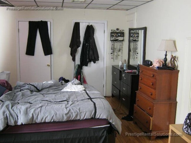 115 W Main St, Unit 1
