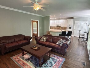 108 Crystlewood Ct in Morrisville, NC - Building Photo - Building Photo