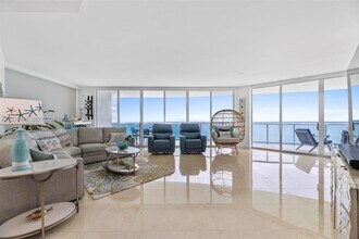 18671 Collins Ave in Sunny Isles Beach, FL - Building Photo - Building Photo