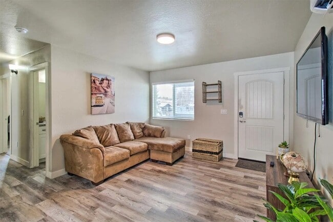 property at 1110 W Woodland Lake Rd