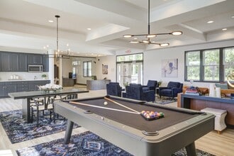 Chapel Ridge Townhomes in Lee's Summit, MO - Building Photo - Building Photo