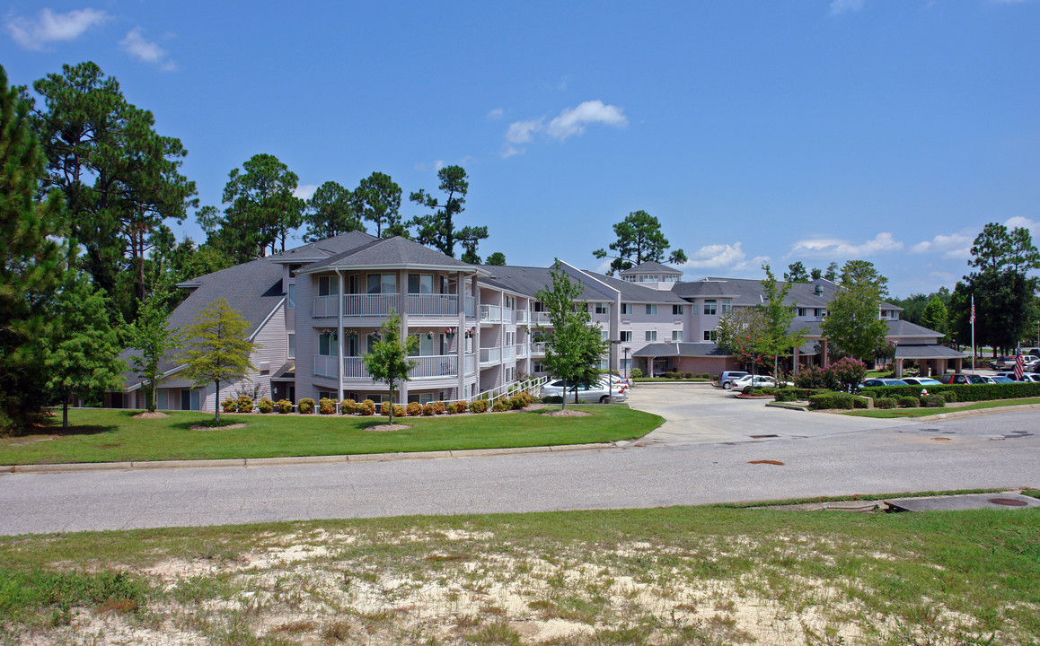 University Pines in Pensacola, FL - Building Photo