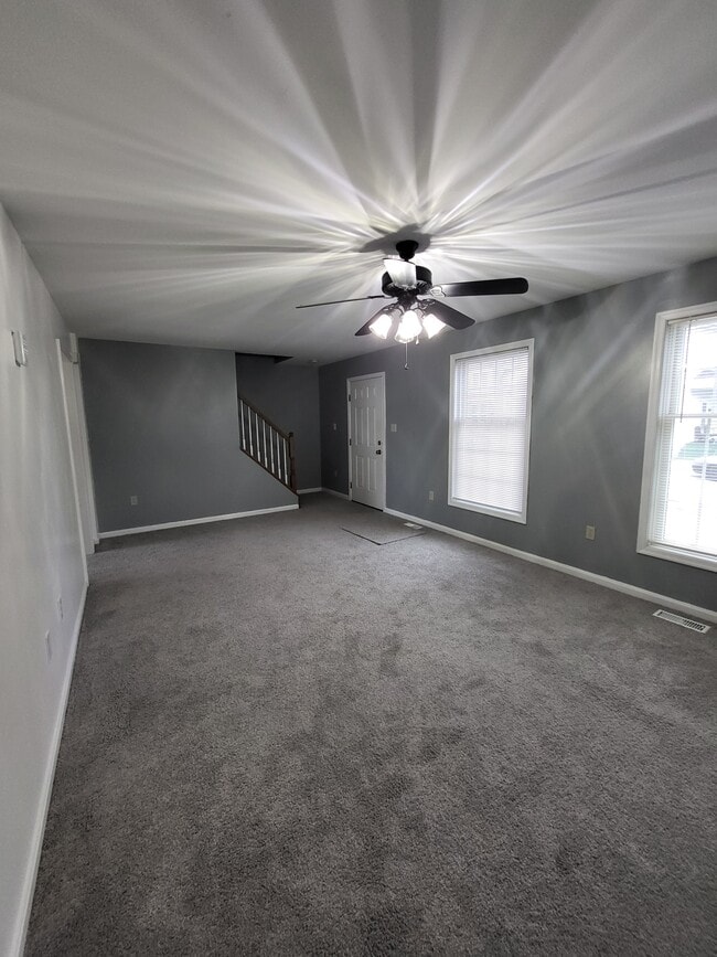 385 S Cannon Ave in Hagerstown, MD - Foto de edificio - Building Photo