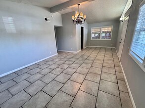 1310 E 52nd St N in Tulsa, OK - Building Photo - Building Photo