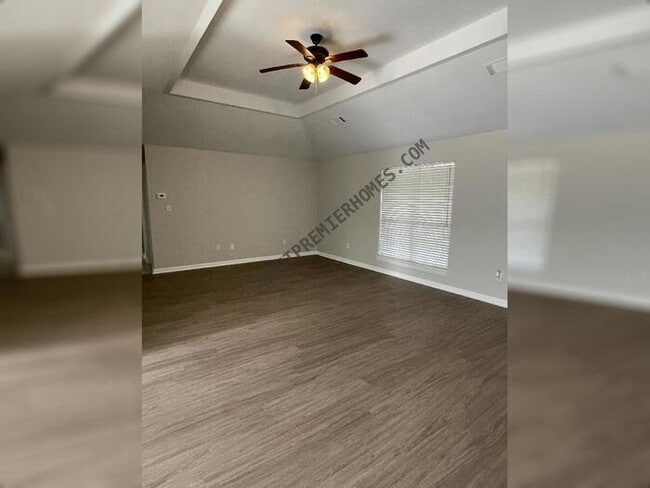 property at 3309 Arkansas Dr