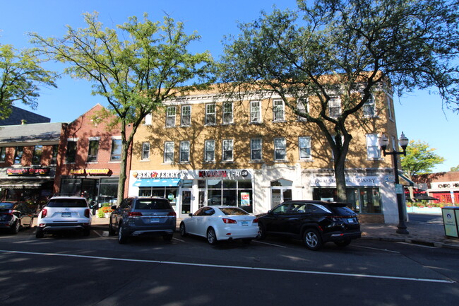 3 S Main St | Rentals in West Hartford, CT