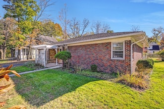 819 Fairview Ave in Stroudsburg, PA - Building Photo - Building Photo