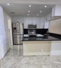 2701 SW 58th Manor in Fort Lauderdale, FL - Building Photo - Building Photo