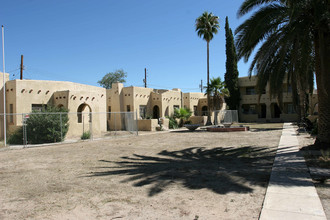 El Capitan Apartments in Tucson, AZ - Building Photo - Building Photo