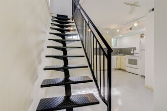 1516 Bonnie Brae St in Houston, TX - Building Photo - Building Photo