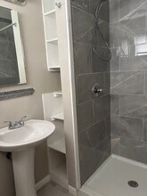 1707 W Washington St in Sherman, TX - Building Photo - Building Photo