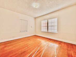 3911 Avenue C in Austin, TX - Building Photo - Building Photo