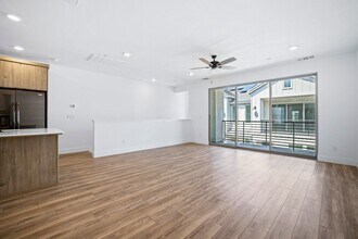 10963 N Blackberry Dr in Fresno, CA - Building Photo - Building Photo