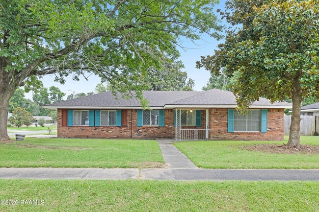 property at 119 Gordon Crockett Dr