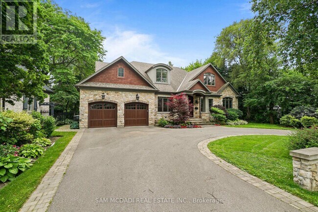 property at 190 Maplewood Rd