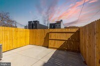 1423 N 8th St photo'