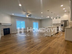 690 Silvermaple Dr in Idaho Falls, ID - Building Photo - Building Photo