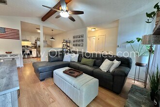 25 Carie Way in Valparaiso, FL - Building Photo - Building Photo
