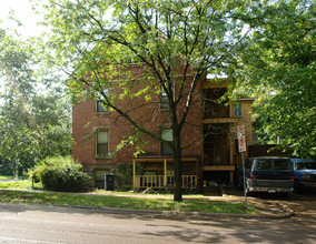 217 N Division St in Ann Arbor, MI - Building Photo - Building Photo