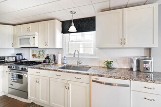 473 Ocean Blvd in Hampton, NH - Building Photo - Building Photo