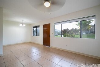 2069 California Ave in Wahiawa, HI - Building Photo - Building Photo