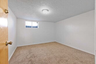 7 N 5th W in Rexburg, ID - Building Photo - Building Photo