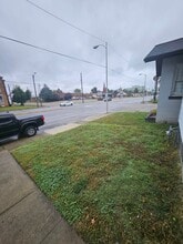 817 W Franklin St in Evansville, IN - Building Photo - Building Photo
